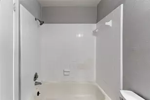 4154 Belle Park Dr, Houston, TX 77072 - Photo 17