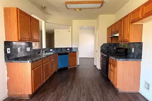13423 Agarita Ln, Houston, TX 77083 - Photo 11