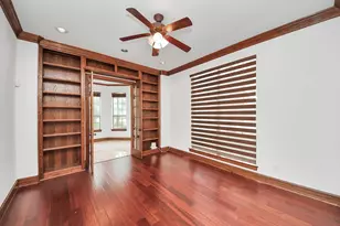 1807 Ravenel Ln, Sugar Land, TX 77479 - Photo 31