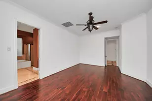 1807 Ravenel Ln, Sugar Land, TX 77479 - Photo 15