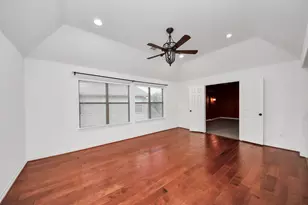 1807 Ravenel Ln, Sugar Land, TX 77479 - Photo 41