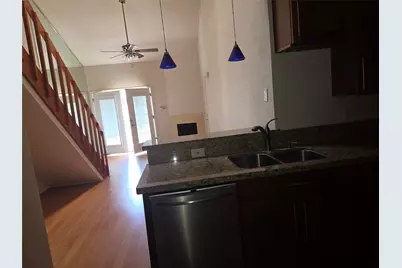 2425 Holly Hall Street #B36, Houston, TX 77054 - Photo 7