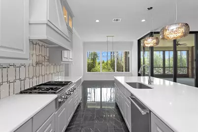 16081 Forest Mill Road, Willis, TX 77378 - Photo 11