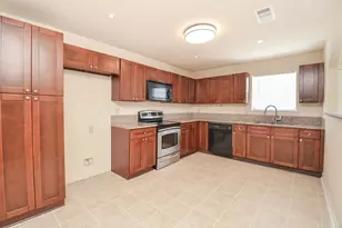 14315 Branchwater Ln, Sugar Land, TX 77498 - Photo 13