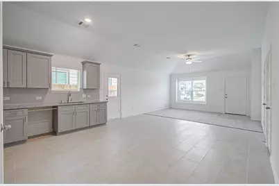 14230 Aston Pine Drive, Houston, TX 77032 - Photo 7
