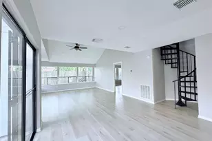 13535 Gaby Virbo Dr, Houston, TX 77083 - Photo 17