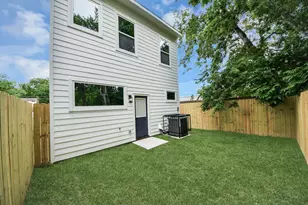 6629 Foster St, Houston, TX 77021 - Photo 29