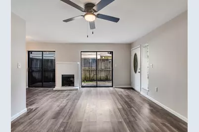 5636 Birchmont Drive #21, Houston, TX 77091 - Photo 9