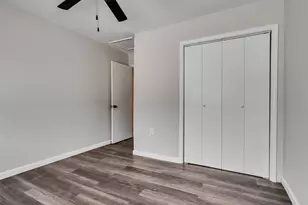 5636 Birchmont Dr, Houston, TX 77091 - Photo 15