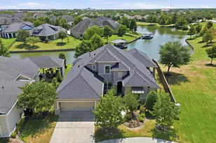 9806 Reflection Point Dr, Cypress, TX 77433 - Photo 39