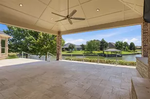9806 Reflection Point Dr, Cypress, TX 77433 - Photo 37