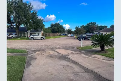 14418 Moorfield Drive, Houston, TX 77083 - Photo 39