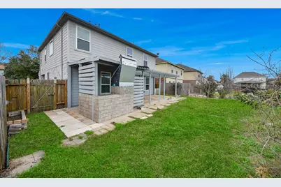 8802 Leadore Drive, Houston, TX 77040 - Photo 39