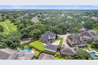 3016 Autumn Creek Drive, Friendswood, TX 77546 - Photo 33