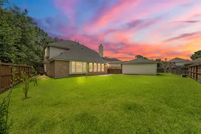 3016 Autumn Creek Drive, Friendswood, TX 77546 - Photo 27