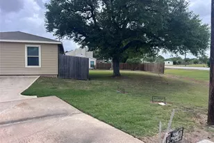 2847 Golf Crest Dr, Wharton, TX 77488 - Photo 27