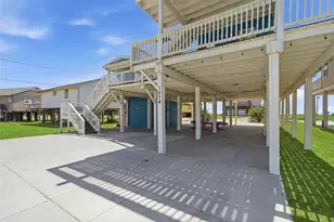 1014 Seashell Dr, Freeport, TX 77541 - Photo 27