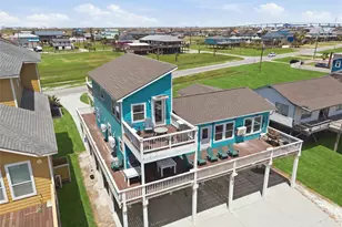 1014 Seashell Dr, Freeport, TX 77541 - Photo 23
