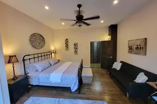 10222 Eddystone Dr, Houston, TX 77043 - Photo 15