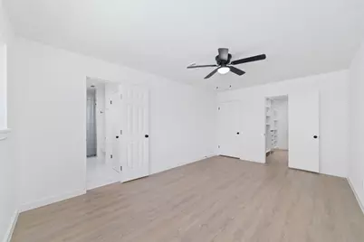 5950 Dumfries Dr, Houston, TX 77096 - Photo 13