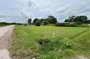 211 Payne Ln, Richmond, TX 77469 - Photo 3