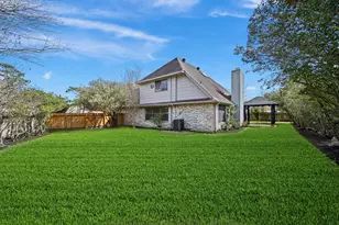 6900 Foxcroft Ln, Humble, TX 77338 - Photo 5