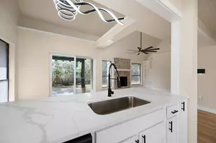 6900 Foxcroft Ln, Humble, TX 77338 - Photo 15