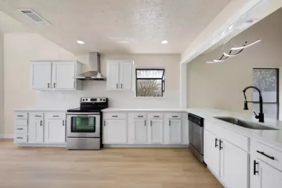 6900 Foxcroft Lane, Humble, TX 77338 - Photo 17