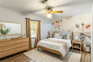 103 S Ringgold St, West Columbia, TX 77486 - Photo 7