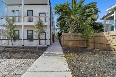 920 Ave L #F, Galveston, TX 77550 - Photo 7