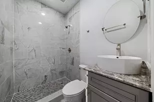 920 Avenue L, Galveston, TX 77550 - Photo 7