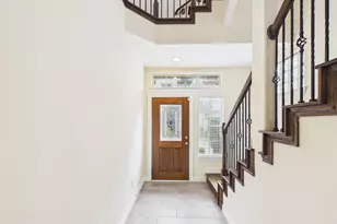 10606 Shadow Elm Ct, Houston, TX 77043 - Photo 3