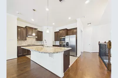 10606 Shadow Elm Court, Houston, TX 77043 - Photo 23