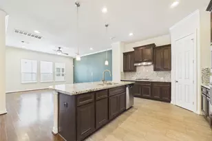 10606 Shadow Elm Ct, Houston, TX 77043 - Photo 21