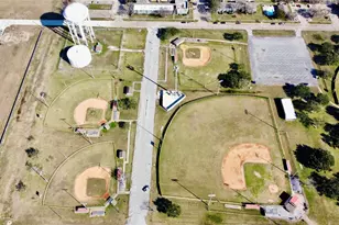 2320 29th Ave N, Texas City, TX 77590 - Photo 47