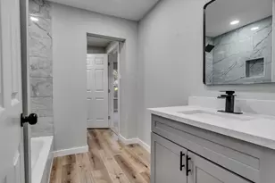 404 17th Ave N, Texas City, TX 77590 - Photo 19