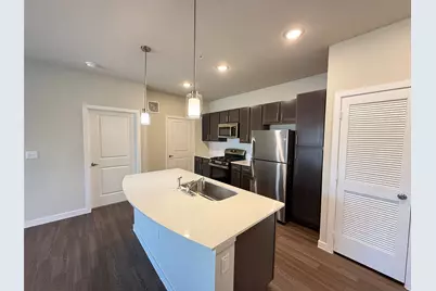 2102 Antoine Drive #B2, Houston, TX 77055 - Photo 3