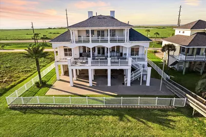 19507 Shores Drive, Galveston, TX 77554 - Photo 45