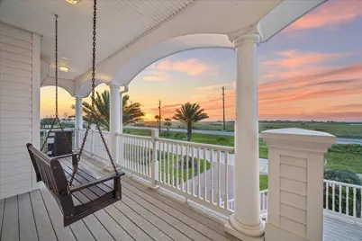 19507 Shores Drive, Galveston, TX 77554 - Photo 5