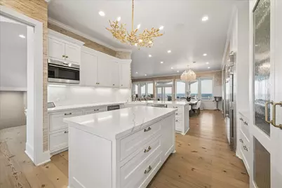 19507 Shores Drive, Galveston, TX 77554 - Photo 13