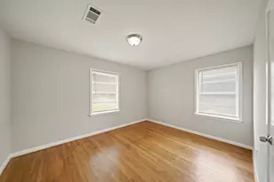 1605 Pugh Dr, Galena Park, TX 77547 - Photo 5