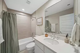 911 W 35th St, Houston, TX 77018 - Photo 41