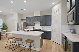 911 W 35th St, Houston, TX 77018 - Photo 15