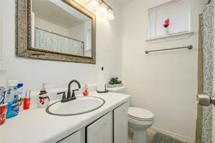 15114 Wellman Ln, Houston, TX 77060 - Photo 13