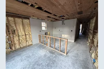 1911 40th Street, Galveston, TX 77550 - Photo 11