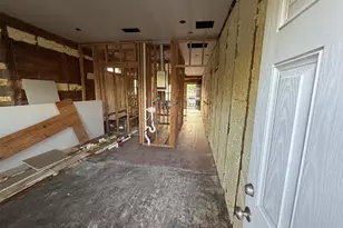 1911 40th St, Galveston, TX 77550 - Photo 23