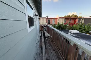 1911 40th St, Galveston, TX 77550 - Photo 37