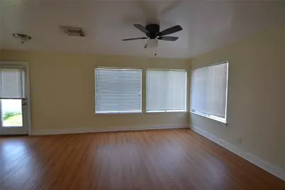 3811 E Traditions Court, Houston, TX 77082 - Photo 35