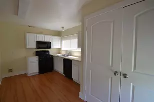 3811 E Traditions Ct, Houston, TX 77082 - Photo 17