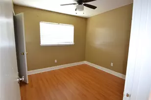 3811 E Traditions Ct, Houston, TX 77082 - Photo 41